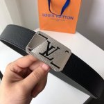特 Lv[正] 精品纯钢扣，真空电镀，工艺精细3.8Cm宽带身天然头层牛皮软皮底，尽显品牌个性，质感超赞！