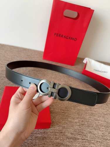 特 Ferragamo.菲拉格慕 全套新款包装 宽度3.5Cm 高级定制款男士皮带 双面进口牛皮 可双面使用 自行选择搭配 真材实料 很有质感 时尚经典不失风范