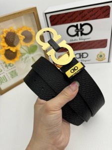 品名：菲拉格幕 原单 材质：原单牛皮腰带 百分百头层牛皮腰带保证真皮，24K纯钢扣，专柜原单品质、做工精细，时尚大牌，送人自用首选 包装： 请认准如图专柜包装赠