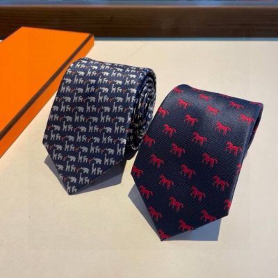 领带新款出货啦爱马仕男士新款领带系列，让男士可以充分展示自己个性。100%顶级斜纹真丝手工定制