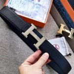 特P190 H家 新款，进口头层Togo牛皮 Boxer牛皮衬里，配以精品钢扣五金配件 可双面使用--宽度3.8Cm