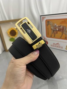 品名：爱马仕.HermèS 自动带 材质：原单牛皮腰带 百分百头层牛皮腰带保证真皮，24K纯钢扣，专柜原单品质、做工精细，时尚大牌，送人自用首选 包装： 请认准