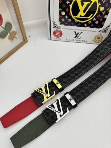 品名：Lv..路易..威登原单 材质：原单牛皮腰带 百分百头层牛皮腰带保证真皮，24K纯钢扣，专柜原单品质、做工精细，时尚大牌，送人自用首选 包装： 请认准如图