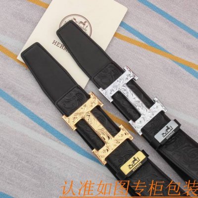 腰带皮带：爱玛仕原单牛皮腰带 男款皮带：材质百分百头层牛皮腰带保证真皮皮带，专柜原单品质、做工精细，时尚大牌，送人自用首选包装： 请认准如图专柜包装赠送打孔器手