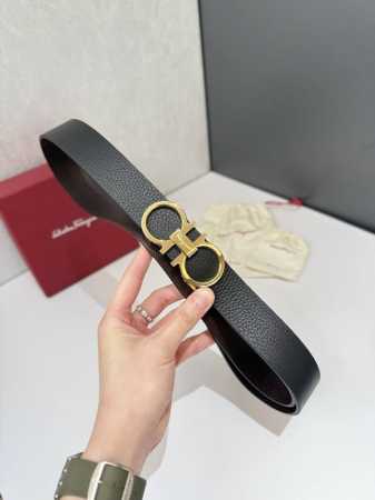 菲拉～格慕 Salvatore 、Ferragamo 是一家意大利奢侈品牌，以其高品质的皮革制品、鞋履和配饰而闻名。菲拉格慕的腰带是其经典产品之一，通常采用优质 - 点击图像关闭