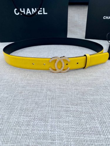 宽度3.0Cm Chanel 香奈儿 原版碰纹牛皮金 银 色镶钻钢扣。