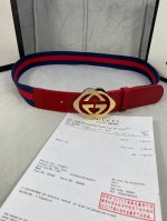 宽度4.0Cm G U C C I 经典帆布织带腰带 头尾用采头层小皮牛的点缀 配以织纹质皮滚边和双G菱形钻扣扣。男 女搭款 上身效超果级棒