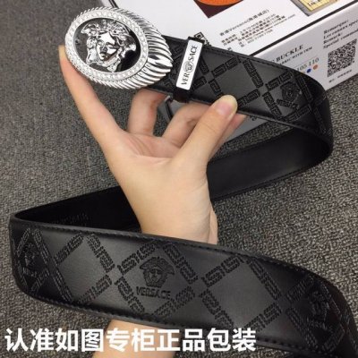 品牌：Versace.范思哲镶钻 型号：原单！请认准如图专柜包装 等级：意大利进口百分百头层牛皮，范思哲.Versace，世界著名奢侈品品牌，美人头经典之作，进