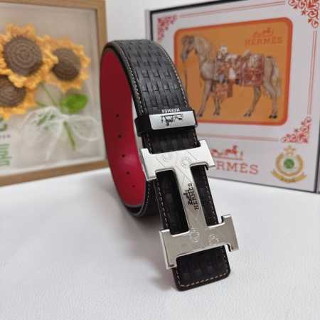 品名：爱马仕.HermèS 原单 材质：原单牛皮腰带 百分百头层牛皮腰带保证真皮，24K纯钢扣，专柜原单品质、做工精细，时尚大牌，送人自用首选 包装： 请认准如 - 点击图像关闭