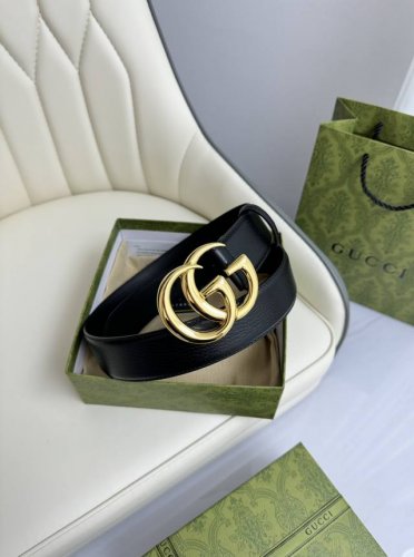 特 Gucci，原厂精密电渡扣头，意大利原厂皮，宽4.0Cm，代购级。