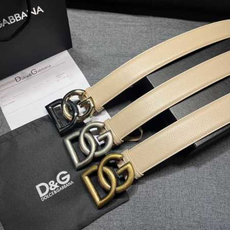 特 Dg。宽4.0Cm Dolce&Gabbana 全新鹿皮纹印花全小牛皮腰带,简约配饰,点缀个性化 Dg 徽标搭扣。Dg 徽标鹿皮纹印花小牛皮腰带 - 点击图像关闭