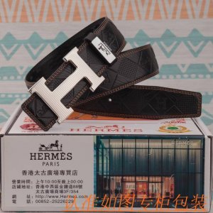腰带皮带：爱玛仕原单牛皮腰带 男款皮带：材质百分百头层牛皮腰带保证真皮皮带，专柜原单品质、做工精细，时尚大牌，送人自用首选包装： 请认准如图专柜包装赠送打孔器手