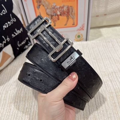 品名：爱马仕.Hermès 原单 材质：原单牛皮腰带 百分百头层牛皮腰带保证真皮，24K纯钢扣，专柜原单品质、做工精细，时尚大牌，送人自用首选 包装： 请认准如
