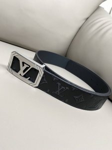 Lv 路易威登 4.0宽度 原单工厂P销售进口小牛皮制作 精致优雅高贵 细节设计风格展现 纯钢五金材料 DDD 细致处理纯手工定制 4D压印彰显个性十足。 DD