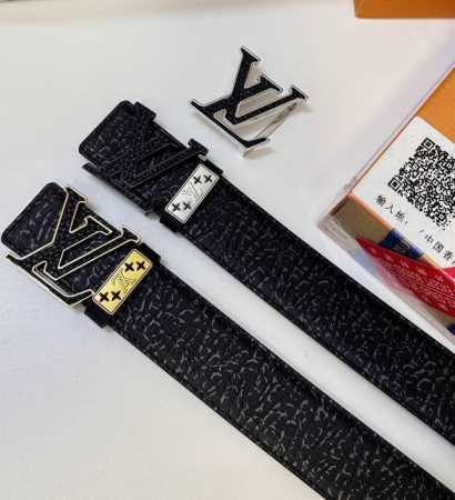 皮带：Lv.路易威登顶级复刻- 腰带：原单品质百分百进口原厂头层牛皮，保证真皮。雕花镂空Logo设计浮雕贴皮工艺.真空电镀.永不掉色.24K纯钢扣特种皮花纹双面 - 点击图像关闭
