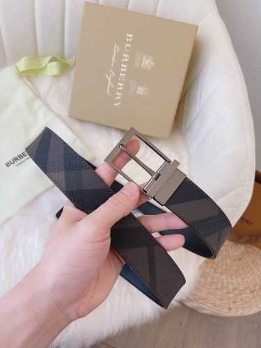 Burberry.巴宝莉 全套包装 精品旋转五金扣 宽度35Mm 搭配原版皮带 对版 款式休闲易搭配服饰 带身可双面用