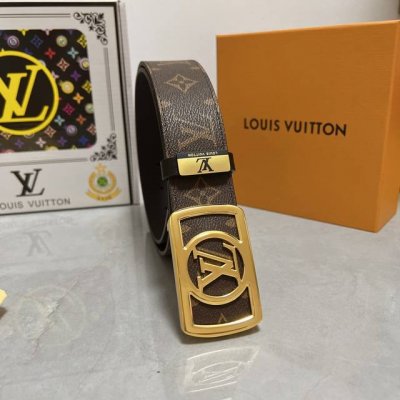 品名：Lv..路易..威登原单 材质：原单牛皮腰带 百分百头层牛皮腰带保证真皮，24K纯钢扣，专柜原单品质、做工精细，时尚大牌，送人自用首选 包装： 请认准如图