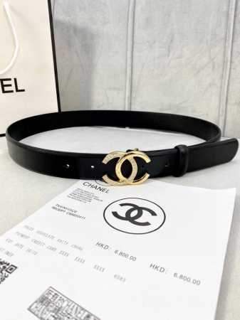 特 宽度3.0cm Chanel 香奈儿 经典款平纹 两面原版牛皮金 银 色镶钻钢扣。 - 点击图像关闭