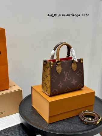 礼盒包装 Size：迷你18*15Cm Lv老花 Onthego 丛林Tote托特 Mini也太可爱了吧！ 更具风格的Size 可单肩背可斜挎可手提 小小的一支 - 点击图像关闭