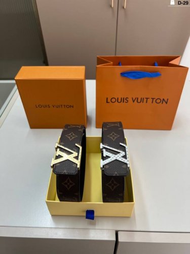 Lv路易威登 男士牛皮腰带 D-29全套包装+手提袋