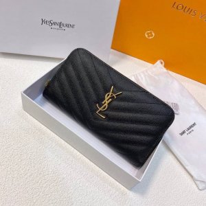 颜色 黑 金标尺寸 19X10圣罗兰进口鱼子酱牛皮质感一流独一无二风格，实用内阁超美超时尚美女必备单品