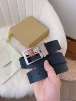 Burberry.巴宝莉 全套包装 精品旋转五金扣 宽度35Mm 搭配原版皮带 对版 款式休闲易搭配服饰 带身可双面用