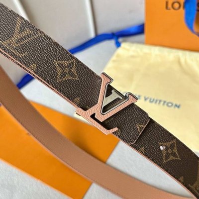 特 L0Uis Vuitt0N 今季新品 驴家女士原單腰帶 寬度30毫米 定制经典帆布面料搭配小荔枝纹小牛皮底 全新开模双层间色新款五金 可双面佩戴 多色可选。