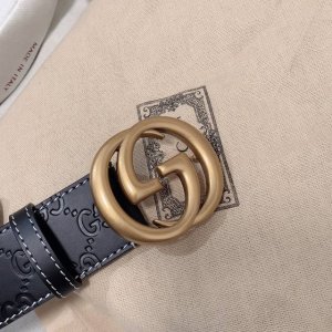 Gucci.古驰 全套包装 3.8Cm进口小牛皮压花, 专柜正品1:1完美复刻. 原版牛皮底, 采用热压印技术的gucci Signature皮革精制而成，触感
