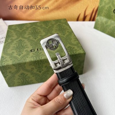 特 品牌： 古奇 新款进口小牛皮，手感细腻柔软。搭配纯钢自动精品钢扣，男士必备！宽度：3.5cm