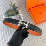 爱马仕 特种皮腰带系列 ，原厂五金精品不锈钢扣，手感柔软舒适 宽3.8Cm。