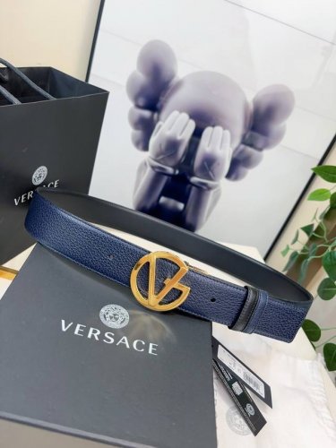 Versace 范思哲 可逆转皮带在小牛皮革与美杜莎V型扣孔，4.0CM宽