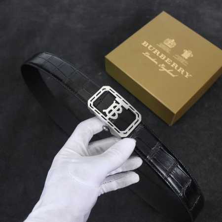 p220 ［自动扣腰带］巴宝莉 宽3.5Mm 双面进口头层牛皮制作 搭配经典钢扣 真材实料 时尚经典 做工精致 高端男士皮带 长度可裁剪100—125 - 点击图像关闭