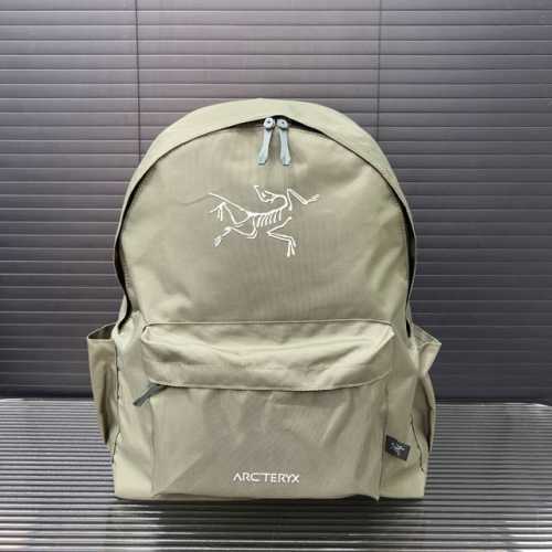 Arcteryx 始祖鸟 轻便尼龙布男女同款大容量徒步户外登山包 帆布电脑包书包 背包双肩包 经典百搭 实物拍摄 原厂原版面料 尺寸 32 X 40 Cm。