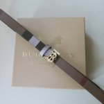 品牌:博柏利 价格 尺寸:带宽20Mm 正品尺寸 五金材质:专柜精品扣，真空电镀，工艺精细 带身材质:天然头层牛皮，质感十足，手感柔软。时尚个性，经典百搭！可自