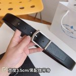 特 Prada.普拉达 是意大利著名奢侈品牌，致力于创造兼具经典色彩和创新精神的时尚理念，独特的设计结合了流行简约与优雅的气质，完美地衬托出prada优秀的产品