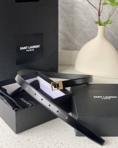 特 开春秀款Saint Laurent 圣罗兰女士腰带皮带 原厂真金电渡扣头，意大利原厂皮，宽2.0Cm，代购级。
