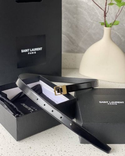 特 开春秀款Saint Laurent 圣罗兰女士腰带皮带 原厂真金电渡扣头，意大利原厂皮，宽2.0Cm，代购级。
