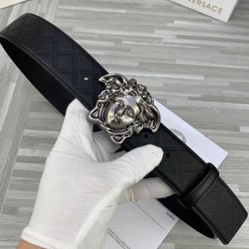 特P170 宽度4.0Cm Versace（范思哲）经典蛇妖美杜莎复古人头搭配希腊复古回纹压花带身/双面头层、采用精挑细选进口顶级牛皮。