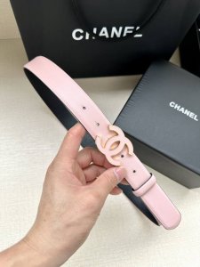 宽度3.0cm Chanel 香奈儿 进口柔软小牛皮纹路清晰五金配件金 银色 金属磨胶钢扣。