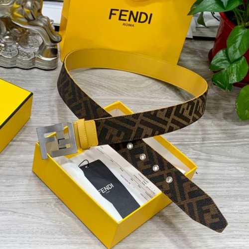 Fendl 芬迪 专柜同款 宽3.8Cm 原版定制布料 单环皮带金属孔眼F扣 对角提花Ff图案布料材质 黄皮革内衬 镀钯金属配件 时尚潮流 经典系列