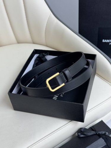 特 P180 Saint Laurent 圣罗兰女士腰带皮带 原厂真金电渡扣头，意大利原厂皮，宽2.0Cm，代购级。