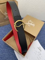 3.8宽Christian 、Louboutin 男士Ricky标志性徽标搭扣黑色腰带红色底，双面牛皮。