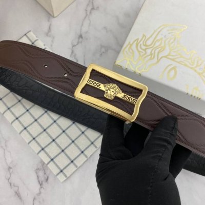 特P180 范思哲 特种皮腰带系列 ，原厂五金精品不锈钢扣，手感柔软舒适 宽3.8Cm。