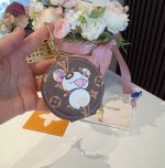 村上隆联名熊猫人 Lv蓝牙耳机包搭配钥匙扣，通用型耳机包，既可以放心爱耳的机还可以美美挂包在包上、钥匙扣、一举俩得 适用苹果Airpods1-2代，Pro 华为