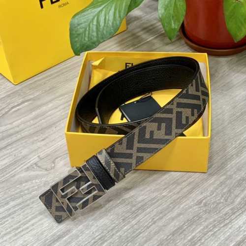 Fendi 芬迪 专柜同款 宽4.0Cm 双环正反用腰带 Ff按钉搭扣 黑色cuoio Romano皮革材质 反面面料带有烟草灰和黑色ff图案 黑色珐琅金属饰面