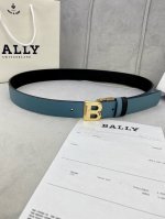 3.5Cm Bally 巴利 平纹 内衬头层小牛皮 ：配有金 银 字母扣头该皮带可调节，且能根据需要剪裁质量保证达到修身效果