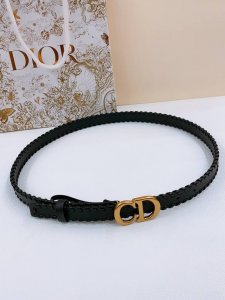 特 -Dior 20 毫米黑色光滑牛皮 Saddle Belt Montaigne Star Cd 腰带扣 内侧饰以 Christian Dior paris