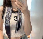 爆18姆米真丝星星，洋气时髦.太好搭了自留好多条真是难得的好货.最好的品质回馈~Dior火了全球的经典款老花丝带~姐妹们人手必囤Dior今年当家主打的Mitza