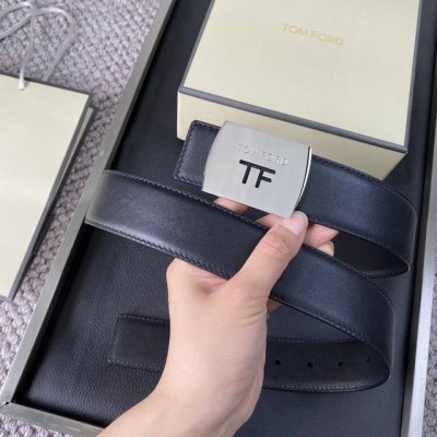 Tom Ford 汤姆福特。新品高端双面小牛皮，简约商务男士腰带，4.0Cm宽，双面使用，配原版包装
