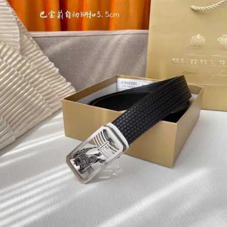 品牌： 巴宝莉 新款进口小牛皮，手感细腻柔软。搭配纯钢自动精品钢扣，男士必备！宽度：3.5Cm - 点击图像关闭